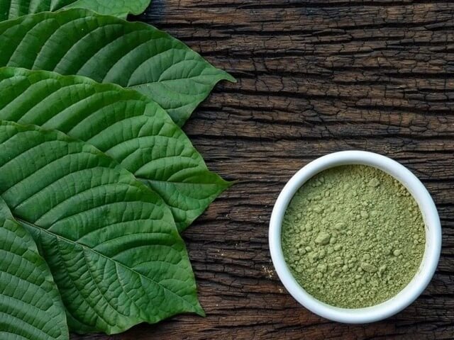 Купити кратом зелений у Києві